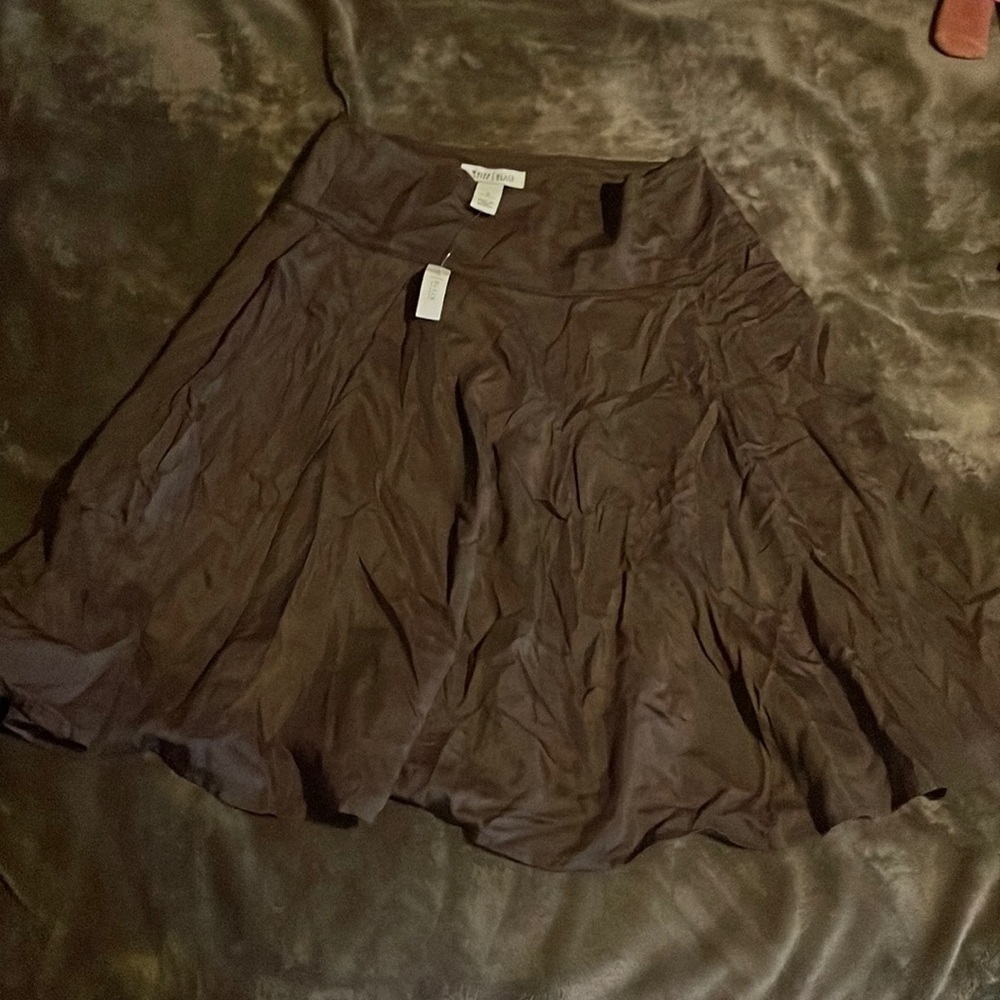 NWT White House black market chocolate brown skirt sz 2 never worn